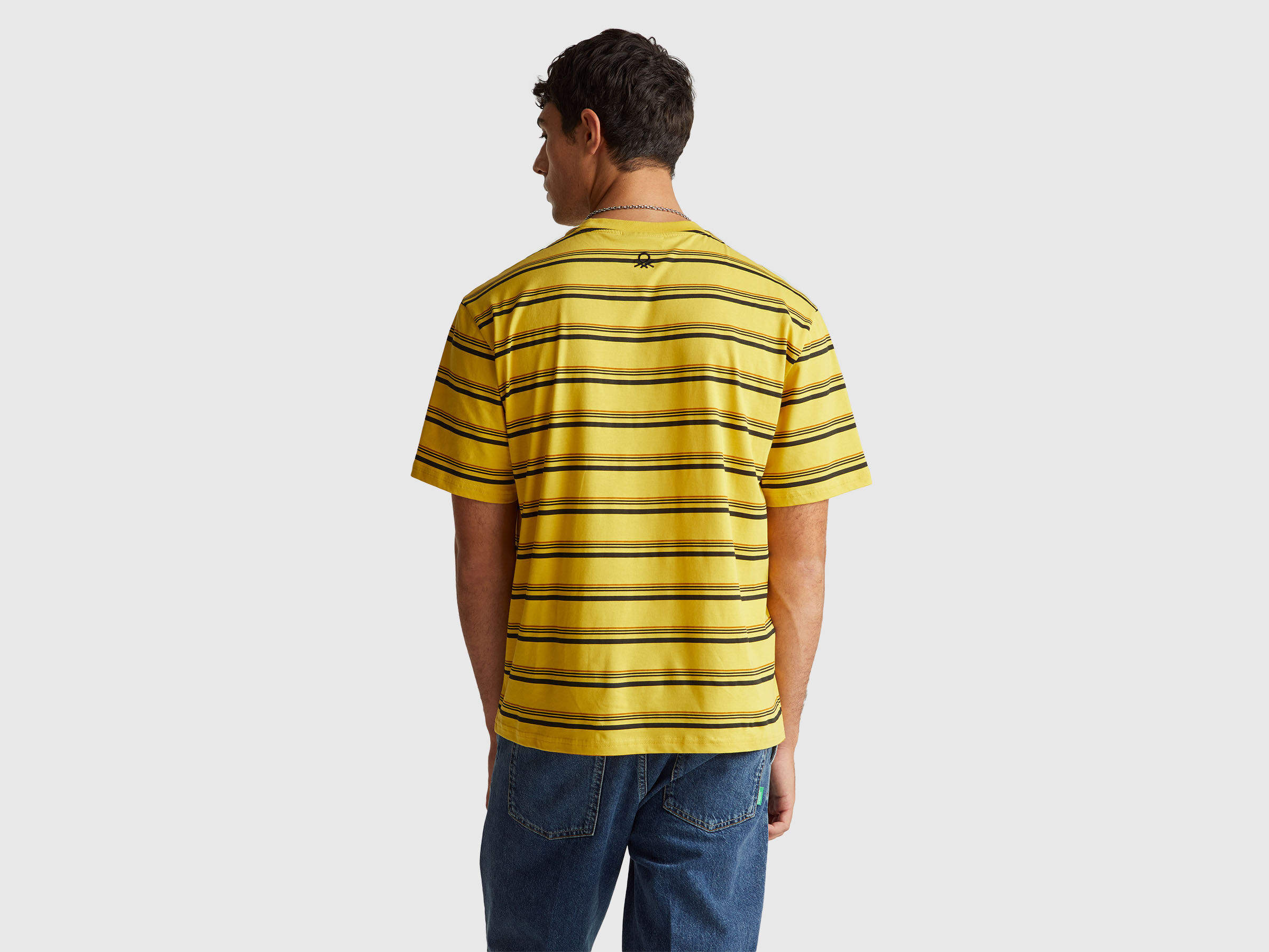 T-SHIRT image number 4